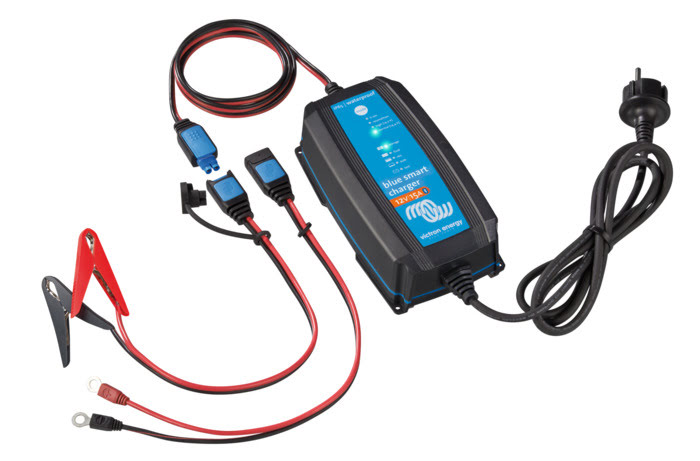 Victron Blue Smart IP65 Batteriladdare med Bluetooth 12V 15A