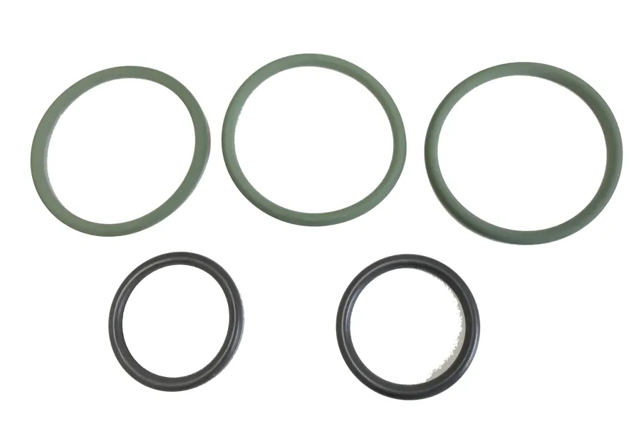 P-sats oljefilterhus-v�rmev�xlare D4 D6